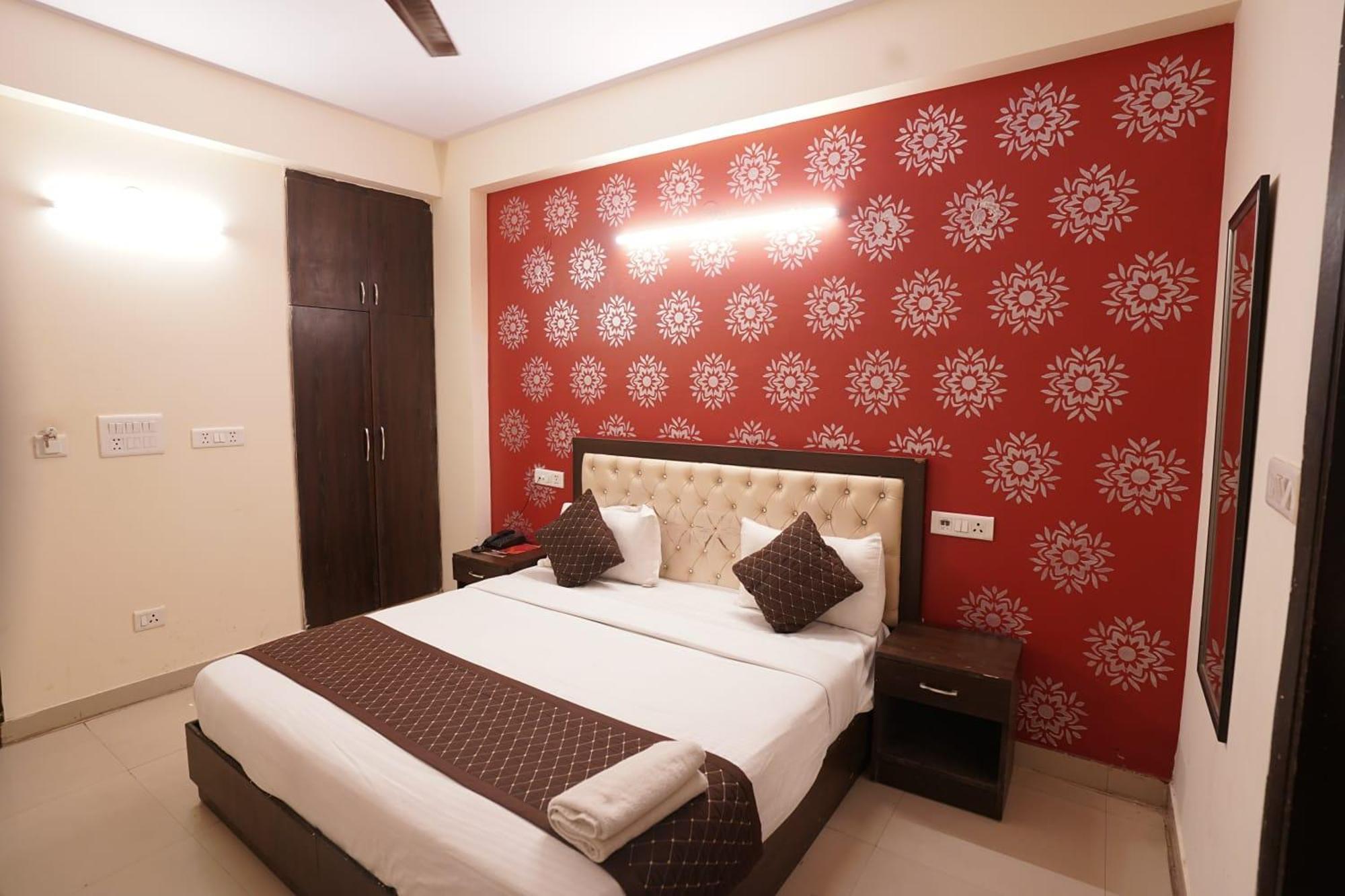 Hotel Tourist Palace New Delhi Buitenkant foto