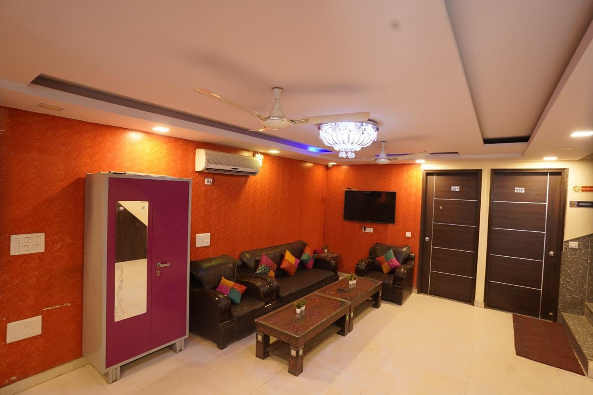 Hotel Tourist Palace New Delhi Buitenkant foto
